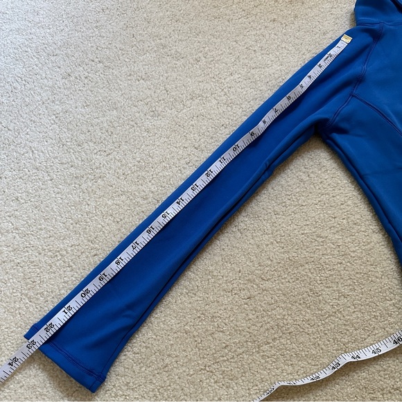 New ice skating jacket and pants set S 10~12T (130~140cm) - Picture 7 of 10